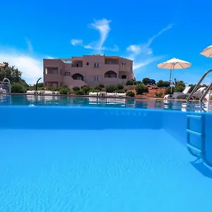 3* Aparthotel Evelyn